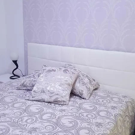 Velvet 2 * بلوفديف